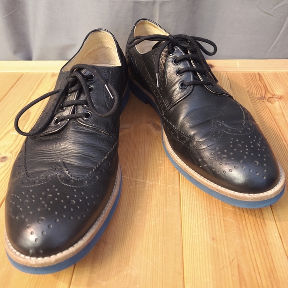 Barney's New York Navy Wingtip Leather Oxfords 12